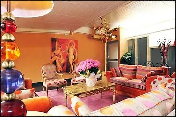 Condotti Palace Hotel 4*