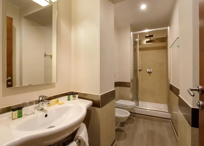 Condotti Palace Hotel 4*