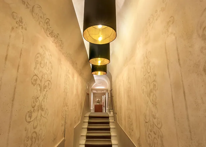 Condotti Palace Hotel