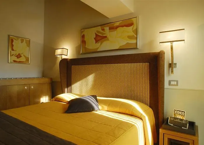 Condotti Palace Hotel Řím