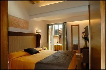 Hotel Condotti Palace Řím